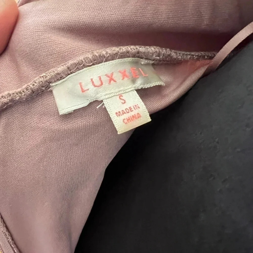 Luxxel Dress - Picture 7 of 7
